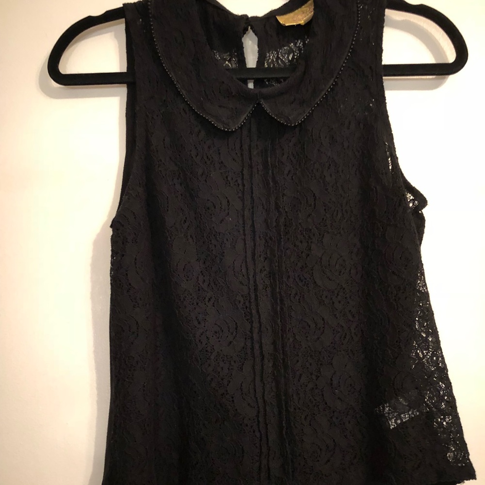 Black shirt
